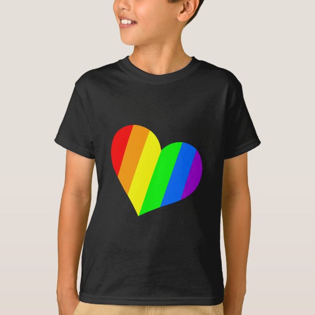 Ein Herz in Regenbogenfarben T-Shirt (Vorderseite)