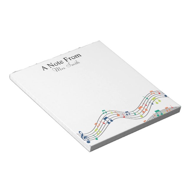 Ein Hinweis aus farbenfroher Musiknote-Muster Notizblock (angewinkelt)