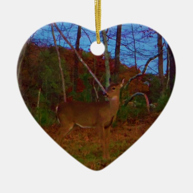 Ein Hirsch: Rot grün und blau Keramikornament (Vorne)