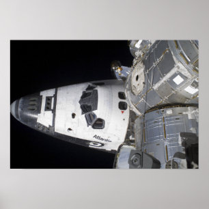 Ein hochwinkeliger Blick auf die Crew Poster