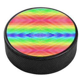 Ein Hockeypuck mit einem lebendigen, symmetrischen Eishockey Puck