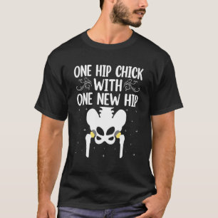 Ein hübsches Mädchen mit neuer Hüftgelenksprothese T-Shirt