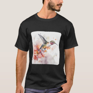 Ein Hummingvogel, der von einer Blume schwingt und T-Shirt