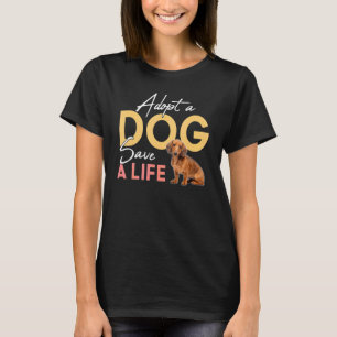 Ein Hund adoptiere eine Rettungs-Dackel Gerettet T-Shirt