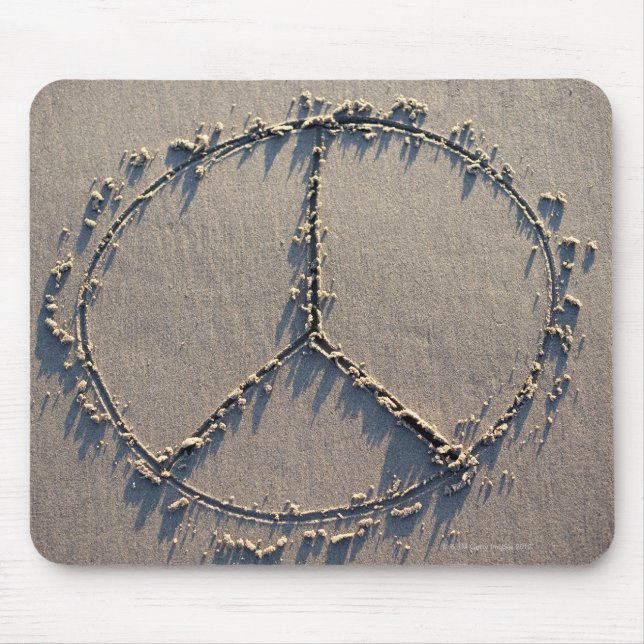 Ein im Sand gezeichnet Schild. Mousepad (Vorne)