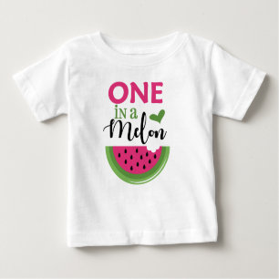 Ein in einem Melone-Wassermelone-Rosa-T - Shirt