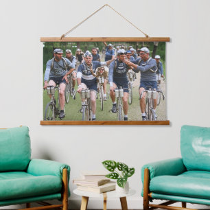 EIN INTIMES PORTRÄT TOUR DE FRANCE 1920er Redux Wandteppich Mit Holzrahmen