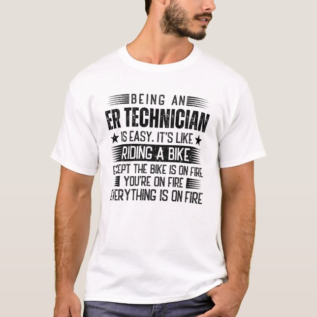 Ein IT-Techniker zu sein ist einfach T-Shirt (Vorderseite)