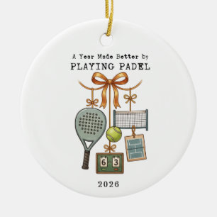 Ein Jahr, das durch Padelsurlaub besser wurde Keramik Ornament