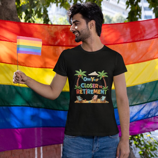 Ein Jahr Naher für die Rentenempfänger T-Shirt (Von Creator hochgeladen)