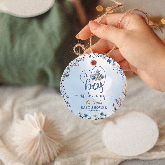 Ein Junge braut Tee Party Junge Babydusche blau Geschenkanhänger (leaves, blueberries, baby’s breath, golden twigs, and a soft baby blue watercolor background.)