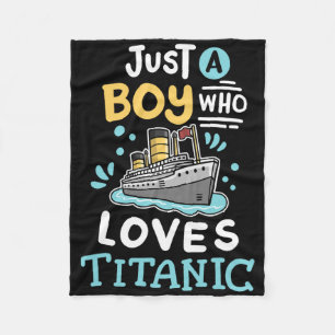 Ein Junge, der die RMS Titanic liebt Lustiges Kreu Fleecedecke