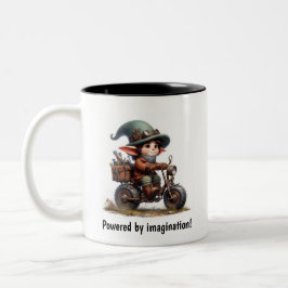 Ein junges glückliches Kind mit einem Steampunk-Mo Zweifarbige Tasse