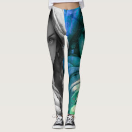 Ein junges Mädchen gibt auf maßgeschneiderten enge Leggings