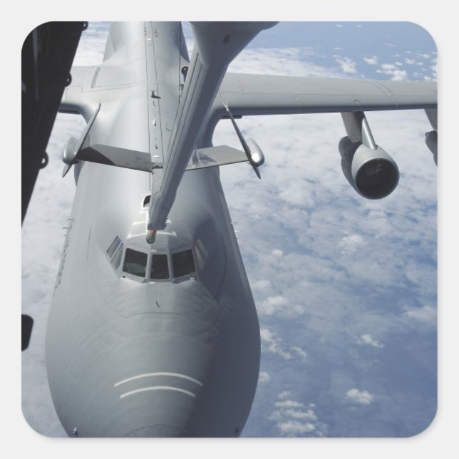 Ein KC-10-Extender bereitet sich darauf vor, eine  Quadratischer Aufkleber (Vorderseite)