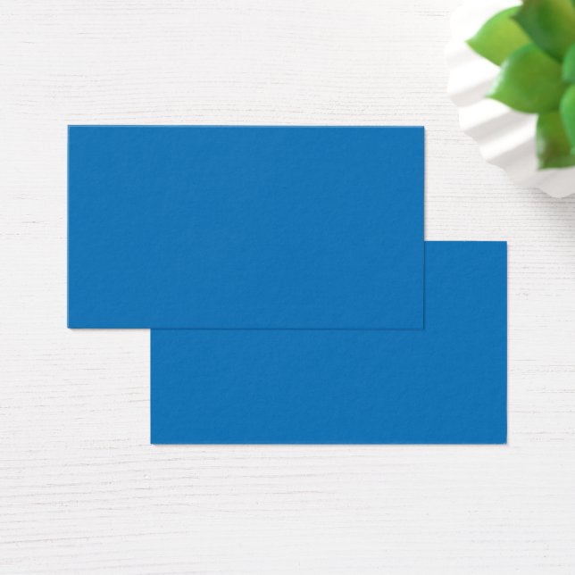 Ein klarer, blauer Himmel ohne Wolken füllt das ga (Schreibtisch)