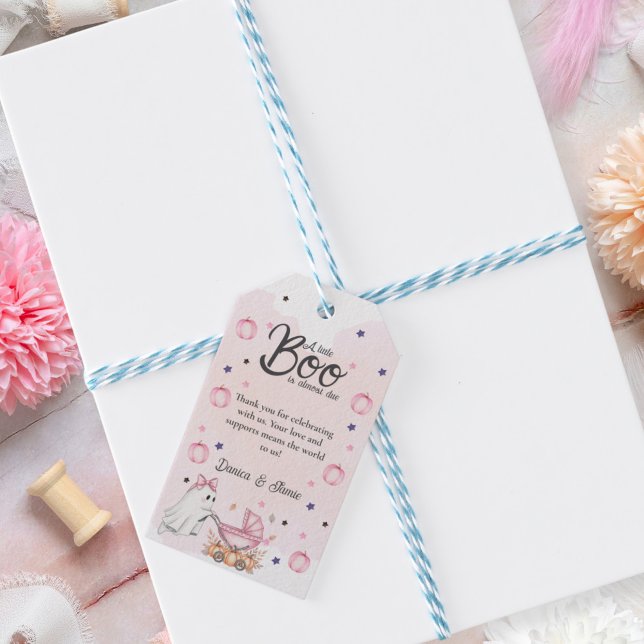 Ein kleiner Boo ist fast die richtige Pink-Babydus Geschenkanhänger (A Little Boo Is Almost Due Pink Baby Shower Gift Tags)