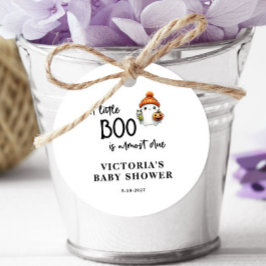 Ein kleiner Boo ist fast Due Baby Dusche Geschenkanhänger