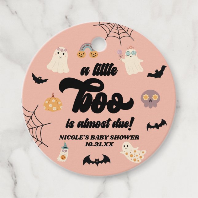 Ein kleiner Boo ist fast fällig! Halloween-Kinderd Geschenkanhänger (Vorderseite)