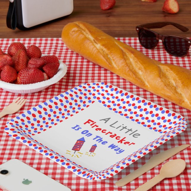 Ein kleiner Firecracker ist unterwegs Pappteller (Picknick)