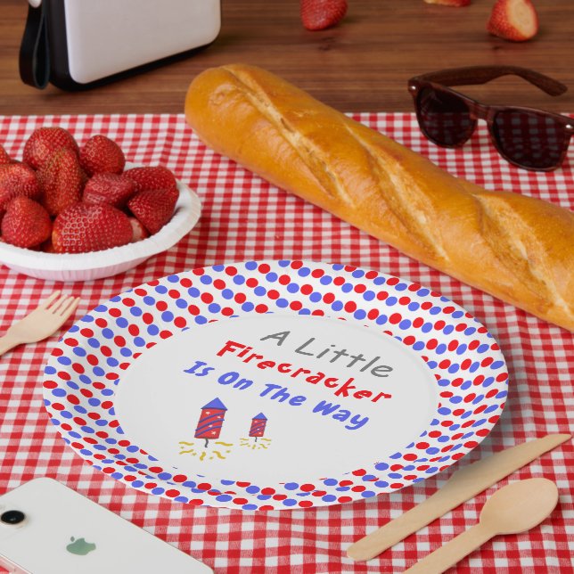 Ein kleiner Firecracker ist unterwegs Pappteller (Picknick)