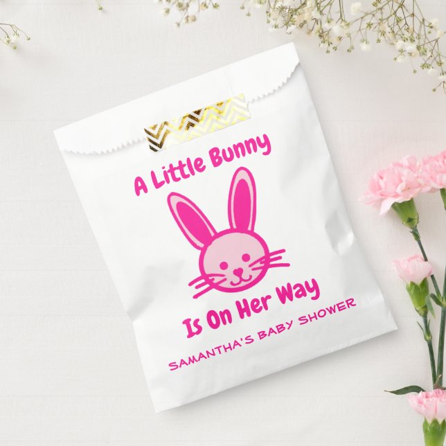 Ein kleiner Hase ist unterwegs Geschenktütchen (Versiegelt)