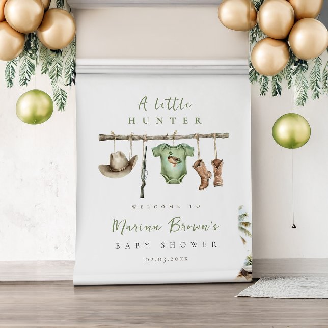 Ein kleiner Jäger befindet sich auf dem Weg zurück Wandteppich (Von Creator hochgeladen)