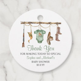 Ein kleiner Jäger ist unterwegs mit einer Babydusc Geschenkanhänger