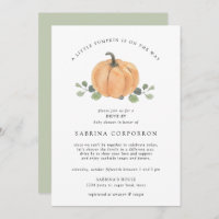 Ein kleiner Kürbis ist auf dem Weg durch die Wasse