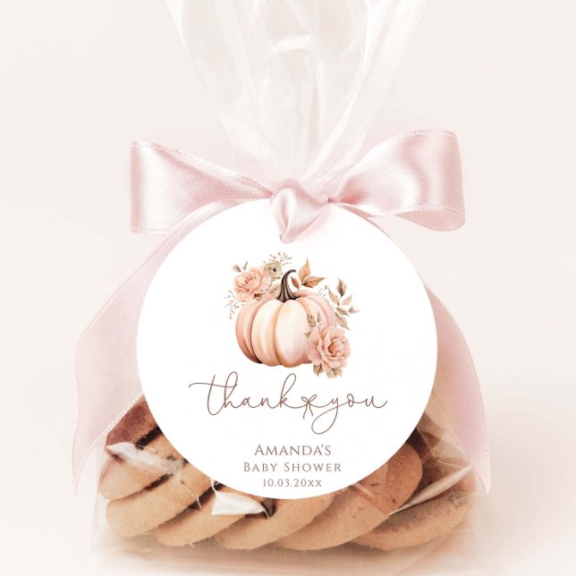 Ein kleiner Kürbis ist auf dem Weg zur Herbstdusch Geschenkanhänger (Von Creator hochgeladen)