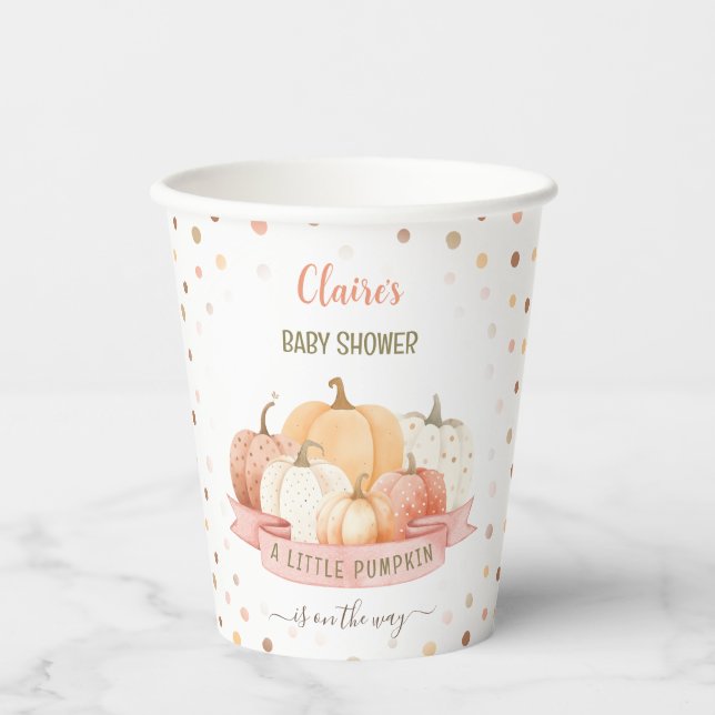 Ein kleiner Kürbis ist auf dem Weg zur Mädchendusc Pappbecher (Vorderseite)