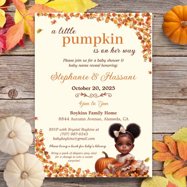 Ein kleiner Kürbis ist auf ihrem Weg nach Afro Puf Einladung (A Little Pumpkin is on Her Way Afro Puff Baby Girl Baby Shower Invitation)