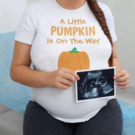 Ein kleiner Kürbis ist unterwegs T-Shirt