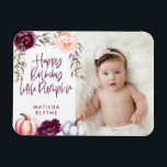 Ein kleiner Kürbisfall lila Pfirsichgeburtstag Fot Magnet<br><div class="desc">Blüten und Kürbis fallen Geburtstagsparty Magnet in lila und pfirsichfarben. Mit schöner Aquarellblüte,  Blattwerk und Kürbisdesign. Ideal für Herbst/Herbst. Ideal zum Herbstgeburtstag.</div>