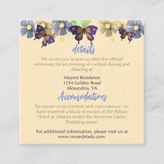 Ein kleiner Schmetterling ist auf dem Weg zur Blüt Begleitkarte (Vorderseite)