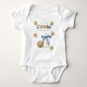 Ein kleines Cookie ist auf dem Weg Baby-Party Baby Strampler