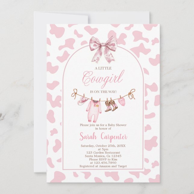 Ein kleines Cowgirl Baby Duschmädchen Einladung (Vorderseite)