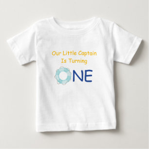 Ein kleines Kapitäns-Shirt Baby T-shirt