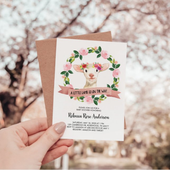 Ein kleines Lamm ist auf dem Weg zur Babydusche Einladung (Von Creator hochgeladen)