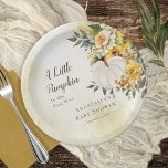 Ein kleines Pumpkin ernährt Gold Floral Baby Dusch Pappteller<br><div class="desc">Dieses kleine, weiße Kürbis, das für den Herbst wunderschön ist, ist von einem Bouquet aus geerntetem Gold, cremefarbenen weißen Blumen und saisonalen Pflanzen umgeben. "A Little Pumpkin" und "Welcome" werden in dunkelbraunem Skripttext und dem Akzent Text in einem tiefen, dunkeloliven Grün gemacht. All dies auf einem gewaschenen, altersgerechten Aquarellhintergrund. Composite...</div>