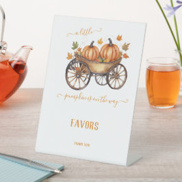 Ein kleines Pumpkin Fall Baby Duschgeschlecht neut Sockelschild