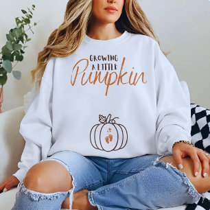 Ein kleines Pumpkin Sweatshirt wachsen