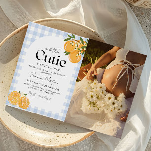 Ein kleines süßes Orangen-Zitrus-Baby-Shower-Foto Einladung