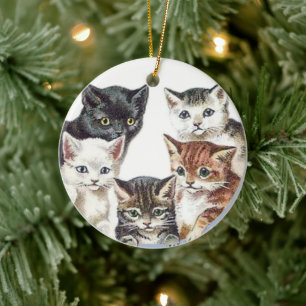 Ein Kreis aus Katzen • Kunst von H. Maguire • Orna Keramik Ornament