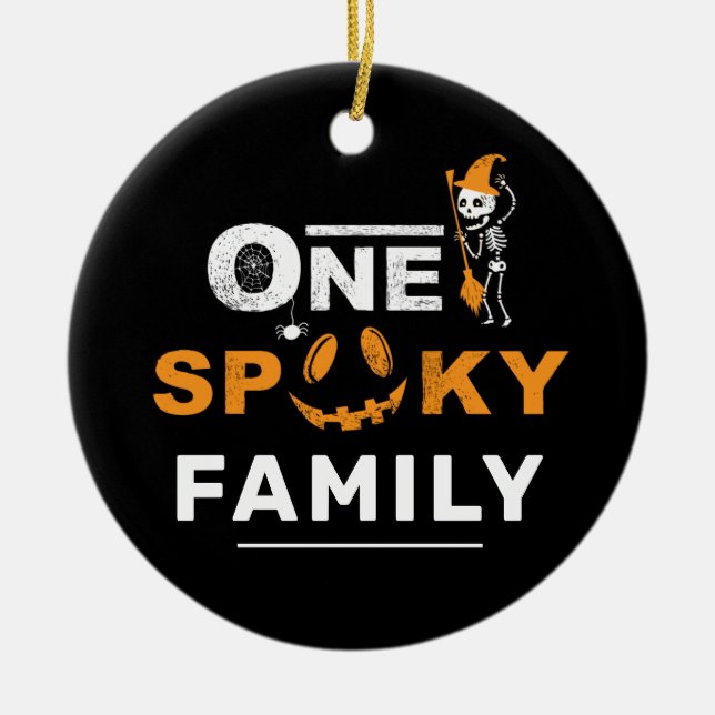 Ein kurioses Halloween-Matching-Familienkostüm Keramik Ornament (Vorne)