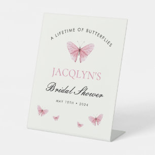 Ein Leben in Buttterflies Jacqlyns Sockelschild