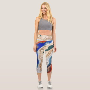 Ein lebhaftes, buntes Stoffkappenmuster Capri Leggings