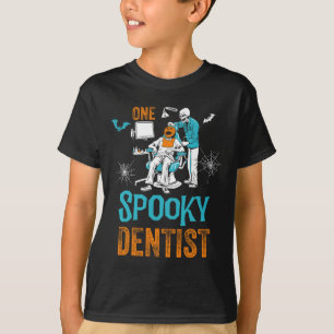 Ein leckeres Zahnarzt Beängstigendes Halloween-Ske T-Shirt