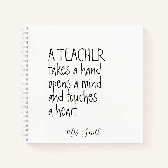 Ein Lehrer nimmt die Hand Notizbuch (Vorderseite)