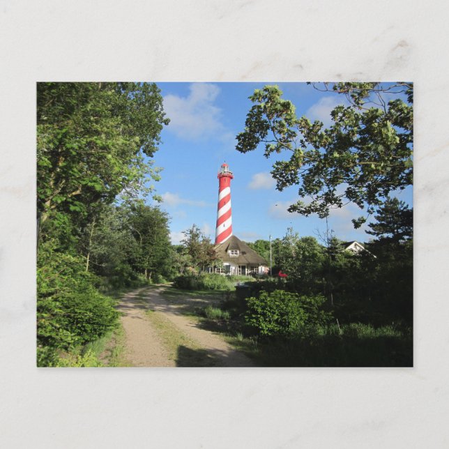 Ein Leuchtturm vor dem Haus Postkarte (Vorderseite)